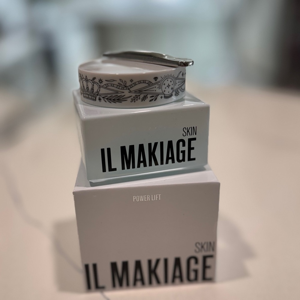 Il Makiage Power Lift Plumping Cream Brand New